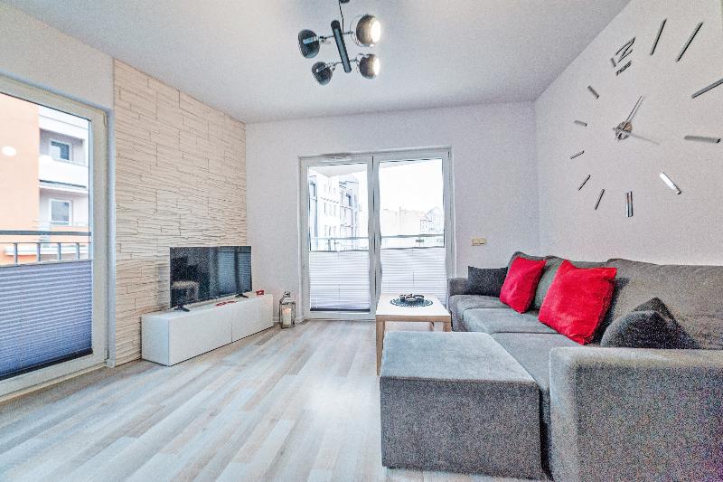 Apartamenty Design Centrum-Garbary Street พอซนาน ภายนอก รูปภาพ