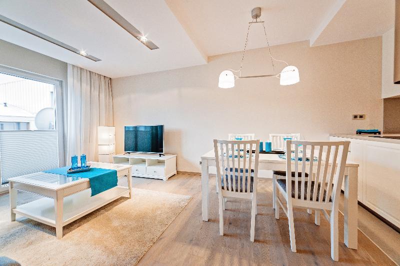 Apartamenty Design Centrum-Garbary Street พอซนาน ภายนอก รูปภาพ