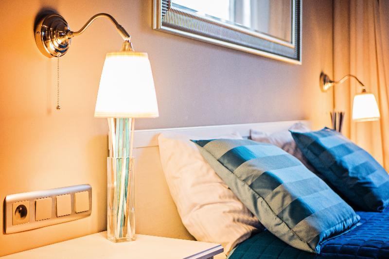 Apartamenty Design Centrum-Garbary Street พอซนาน ภายนอก รูปภาพ
