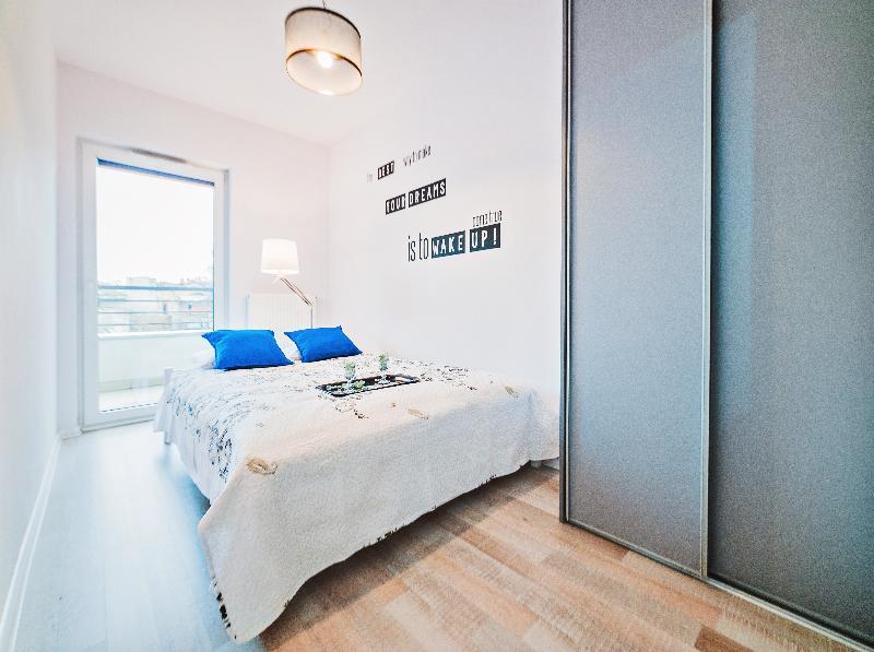 Apartamenty Design Centrum-Garbary Street พอซนาน ภายนอก รูปภาพ