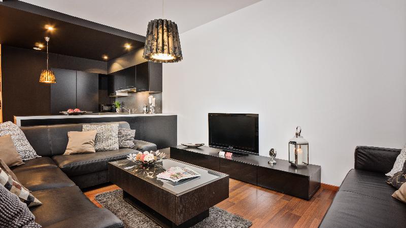 Apartamenty Design Centrum-Garbary Street พอซนาน ภายนอก รูปภาพ