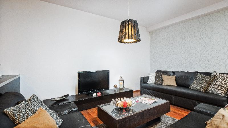 Apartamenty Design Centrum-Garbary Street พอซนาน ภายนอก รูปภาพ